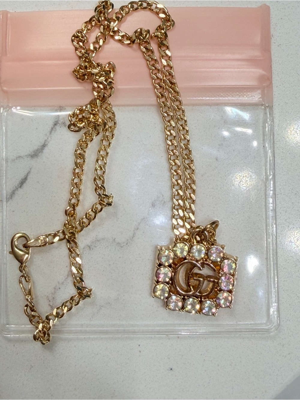 Rhinestone Gold Logo Pendant | 20"
Cuban Linked Gold Filled Necklace NEW - Picture 7 of 10